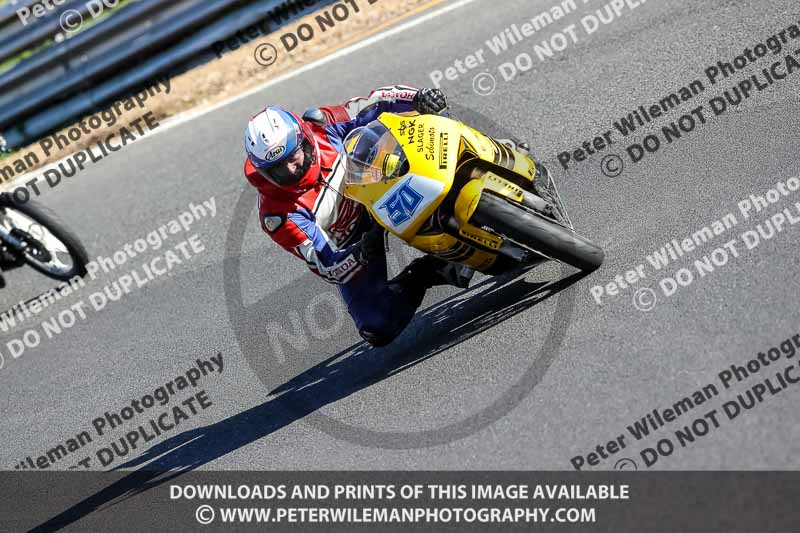 brands hatch photographs;brands no limits trackday;cadwell trackday photographs;enduro digital images;event digital images;eventdigitalimages;no limits trackdays;peter wileman photography;racing digital images;trackday digital images;trackday photos